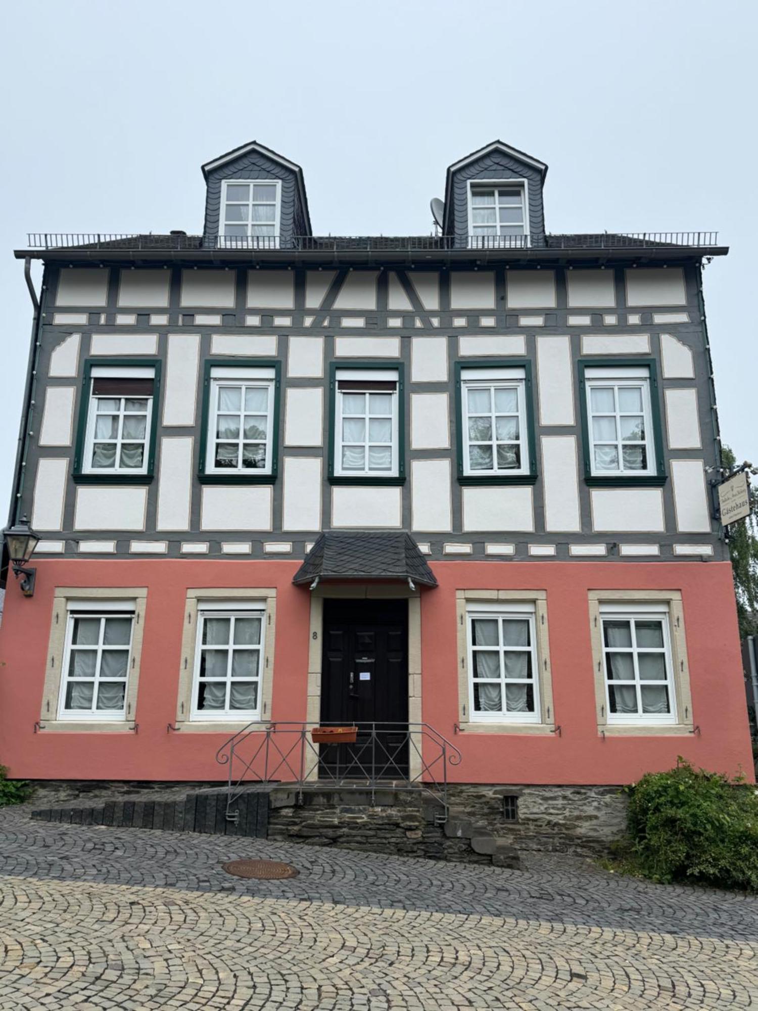 Schloss Hotel Kastellaun Exterior foto